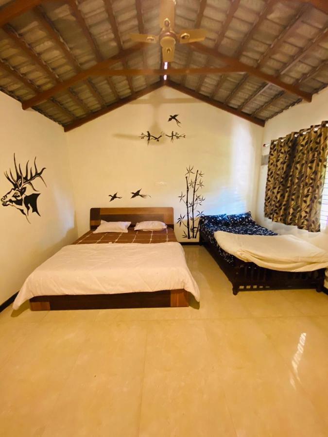 Trippr Chikkamagaluru Hostel Chikmagalūr Buitenkant foto