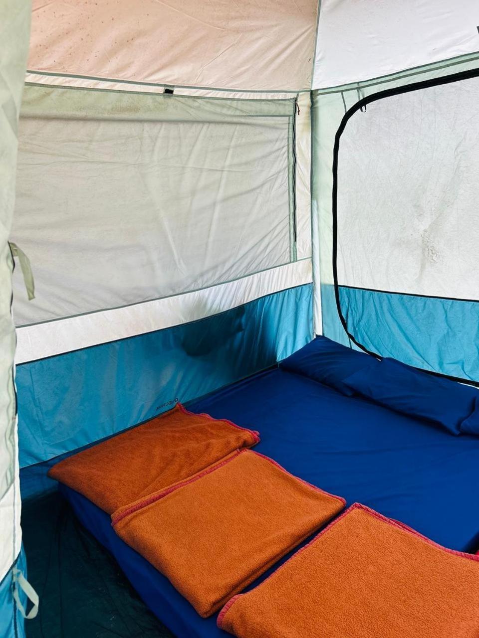 Trippr Chikkamagaluru Hostel Chikmagalūr Buitenkant foto